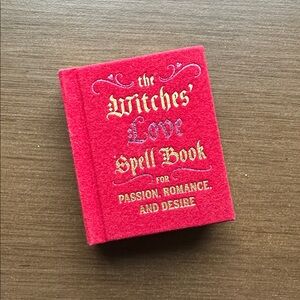 Red Witches' Love Spell Book